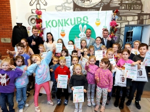 obrazek gko~} Ośrodek Kultury w Opatówku opanowały wielkanocne zające!  wiecej