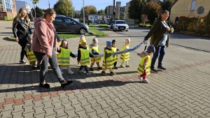 obrazek  Gminny Żłobek otrzymał kamizelki odblaskowe!  wiecej